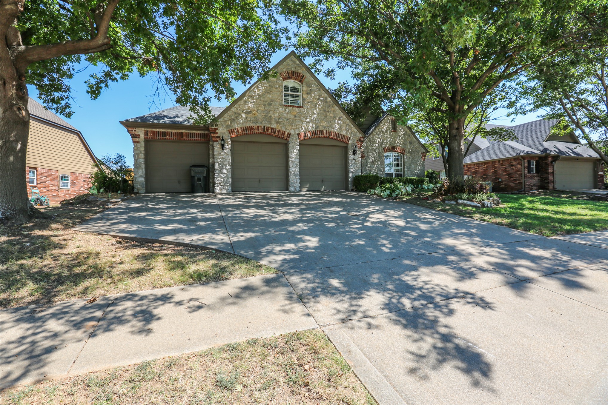 9307 N 98th East Court E Property Photo 5