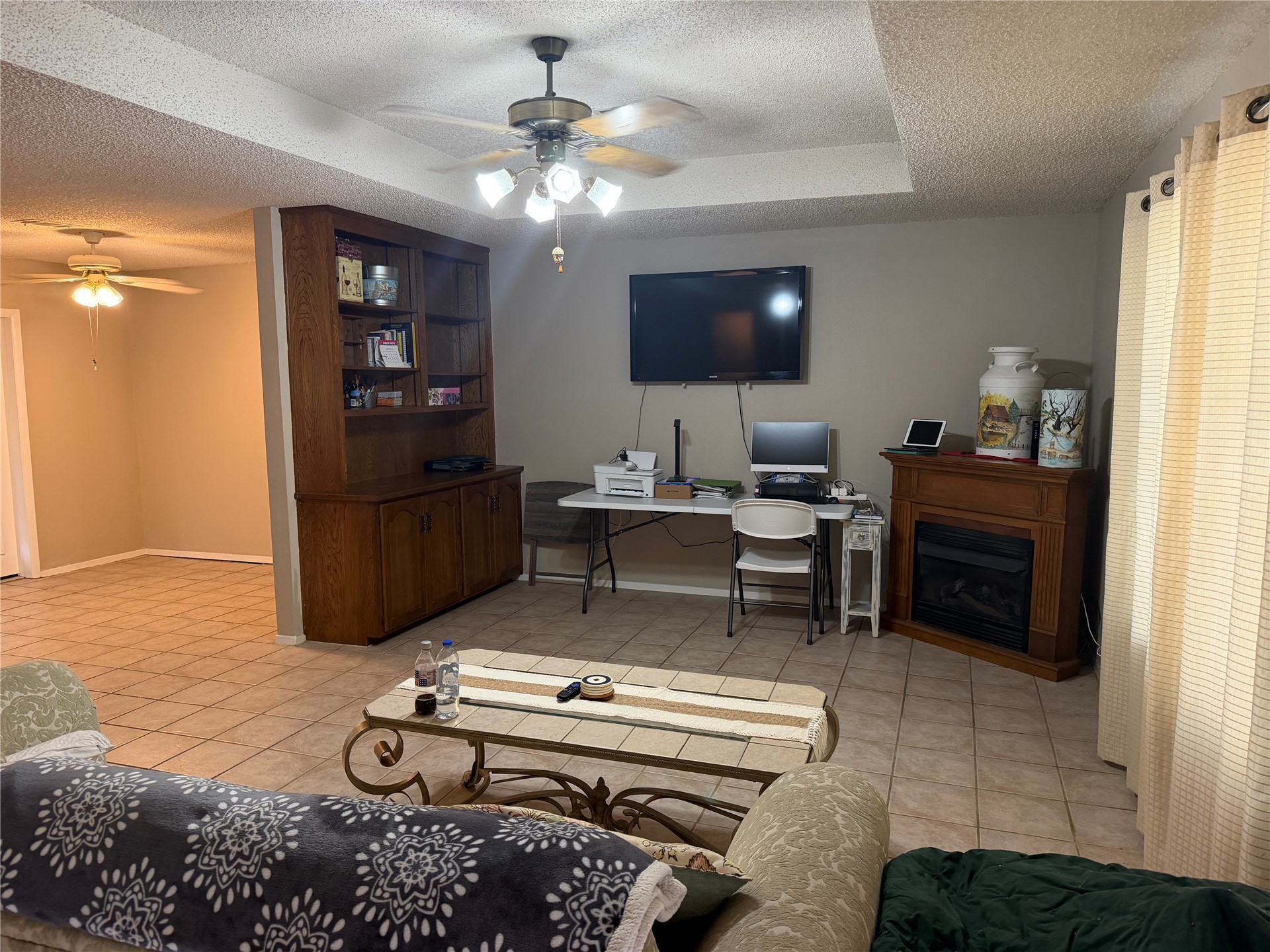 513 Meadowlark Lane Property Photo 3