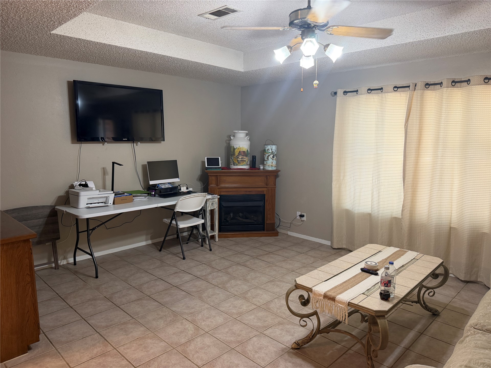 513 Meadowlark Lane Property Photo 4