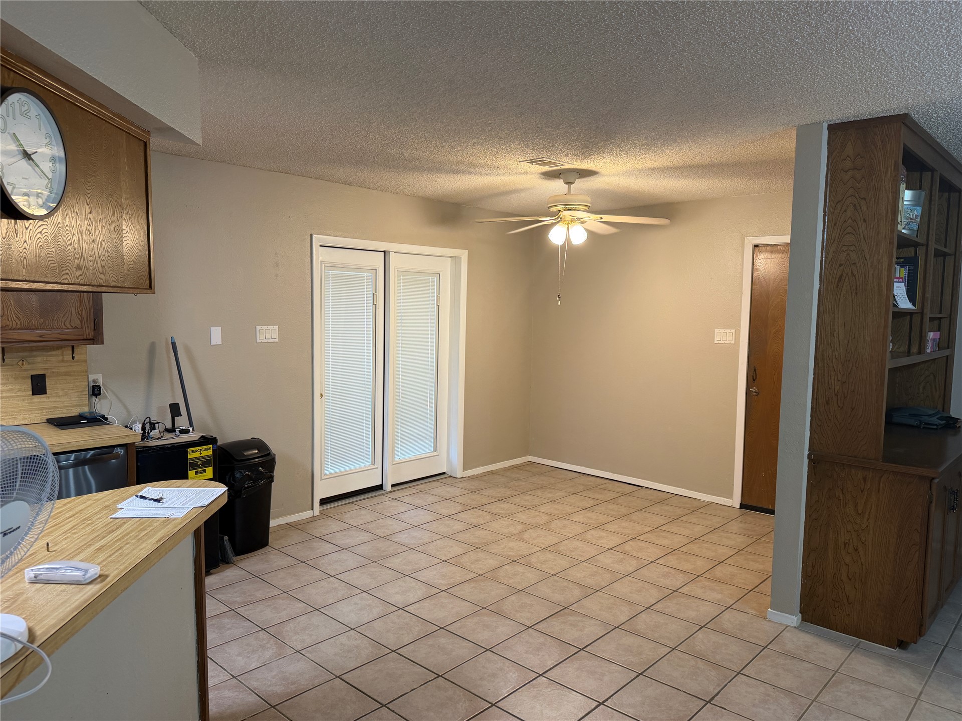 513 Meadowlark Lane Property Photo 6