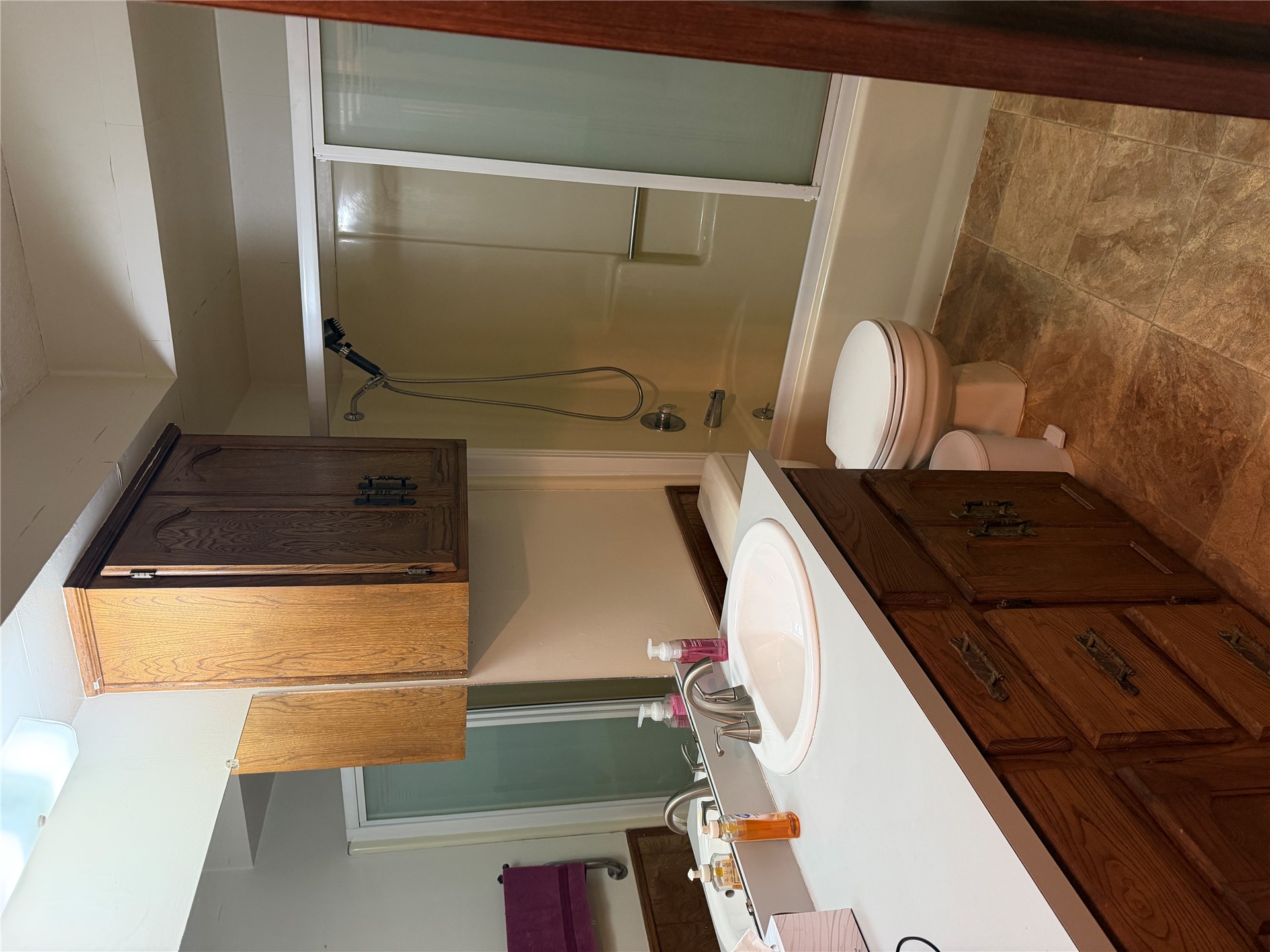 513 Meadowlark Lane Property Photo 11