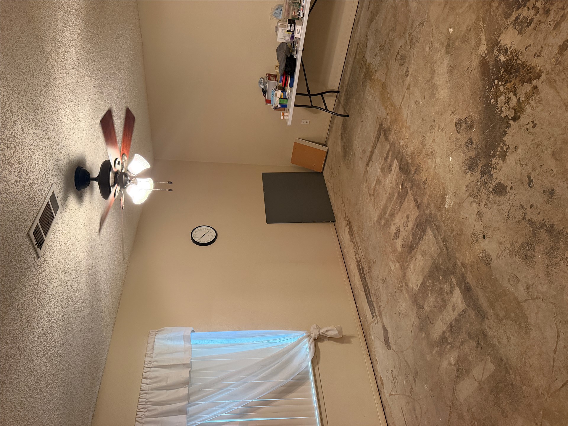 513 Meadowlark Lane Property Photo 12