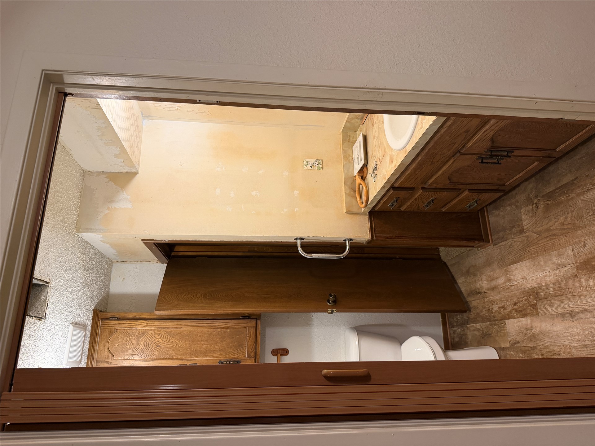 513 Meadowlark Lane Property Photo 13