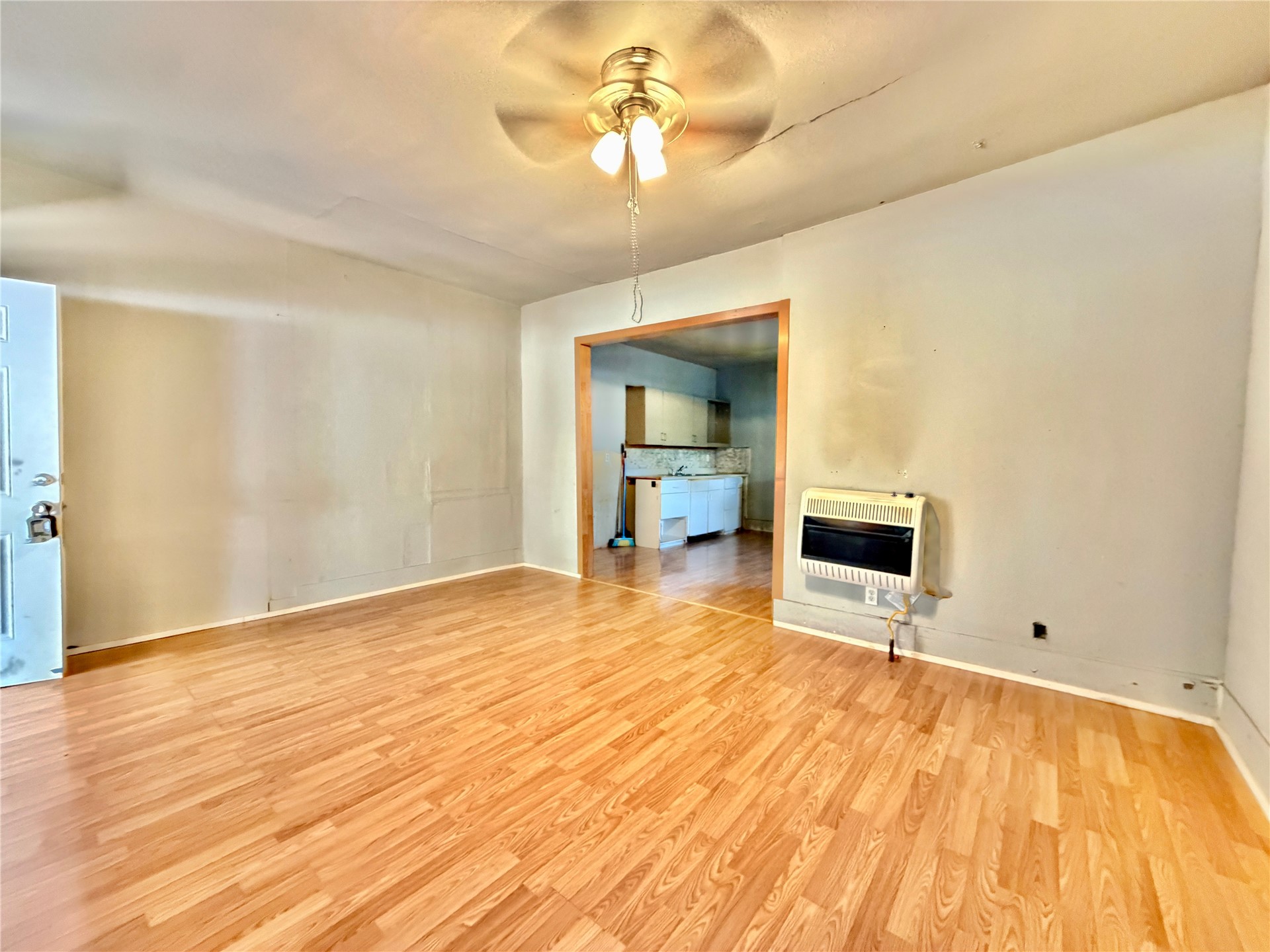 409 W Allen Road Property Photo 12