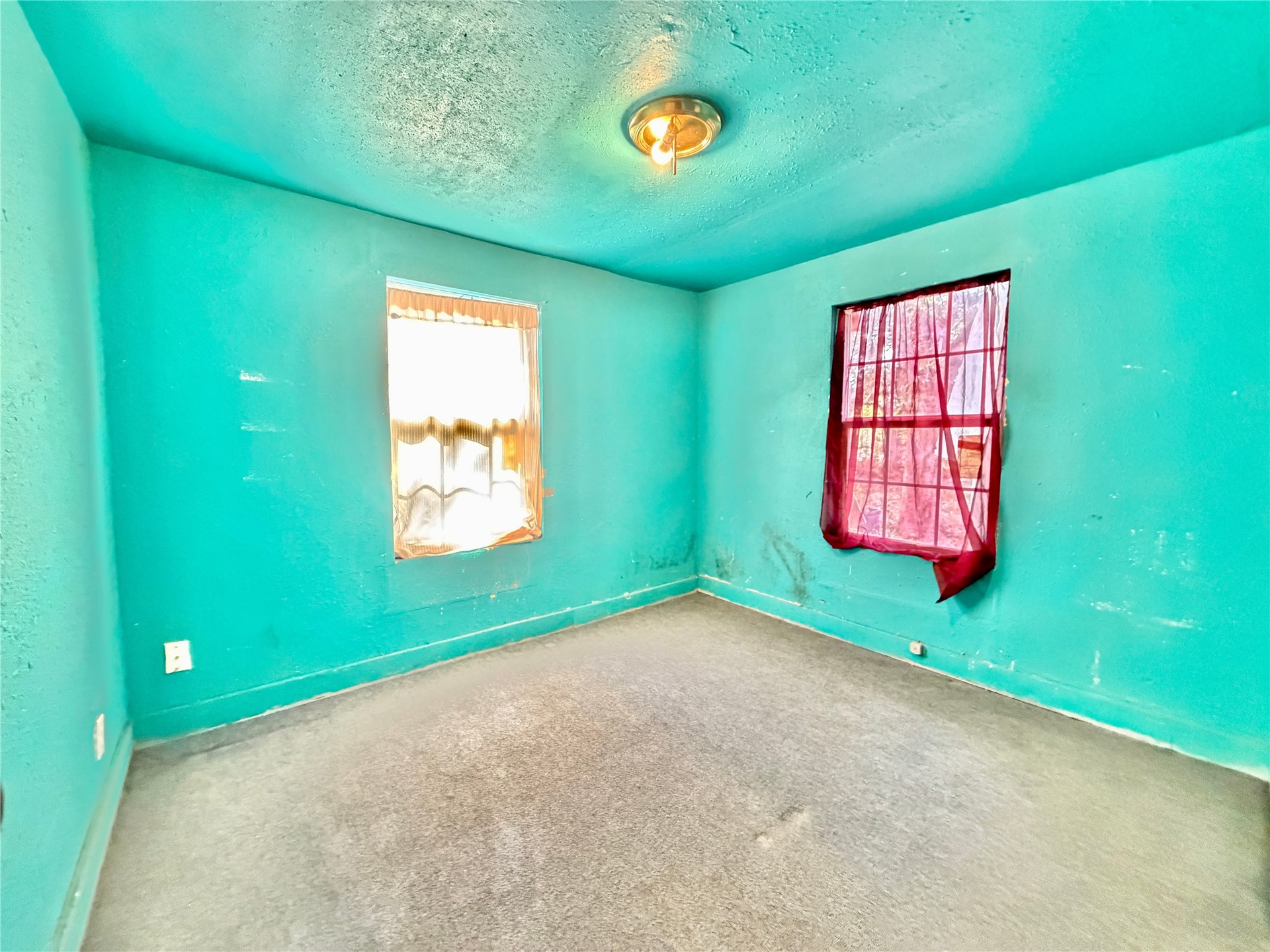 409 W Allen Road Property Photo 22