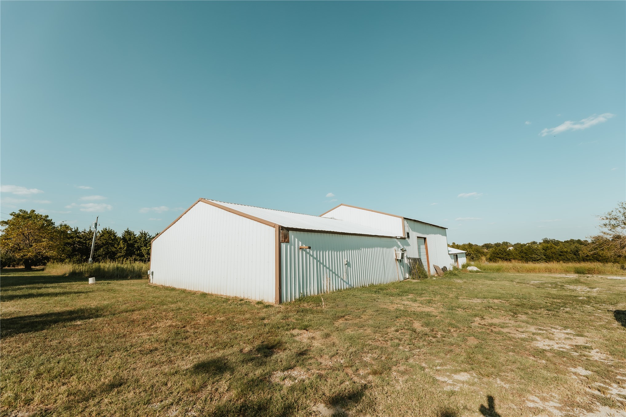 10205 E 019 Property Photo 8