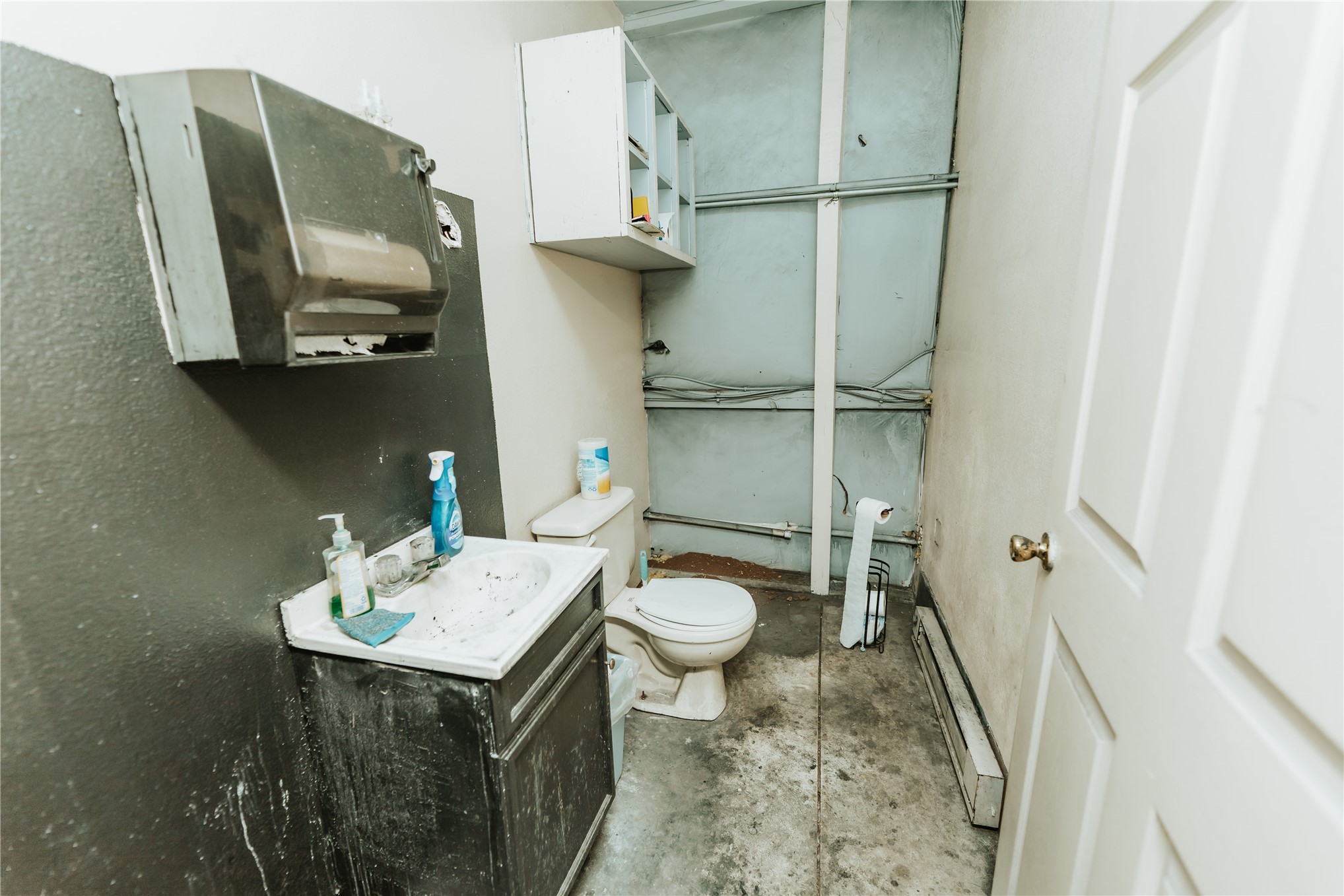 10205 E 019 Property Photo 9