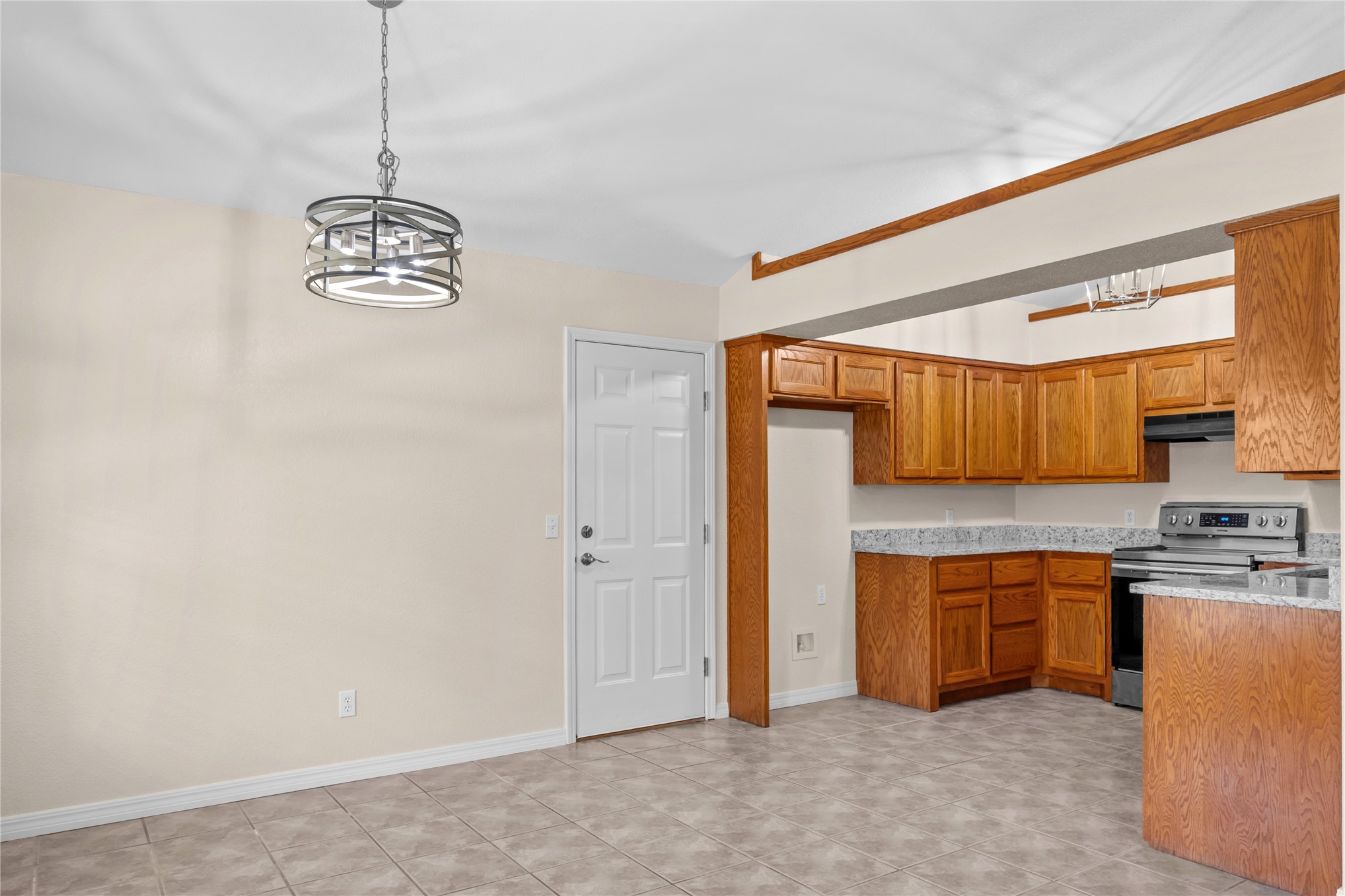 108285 Gar Place Property Photo 11