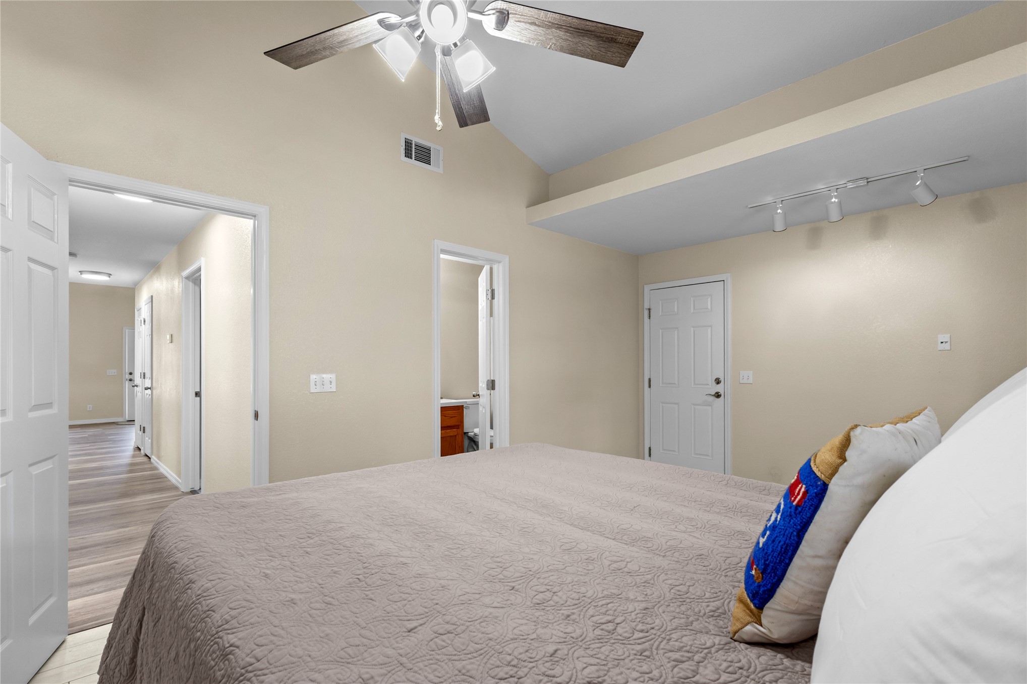 108285 Gar Place Property Photo 15