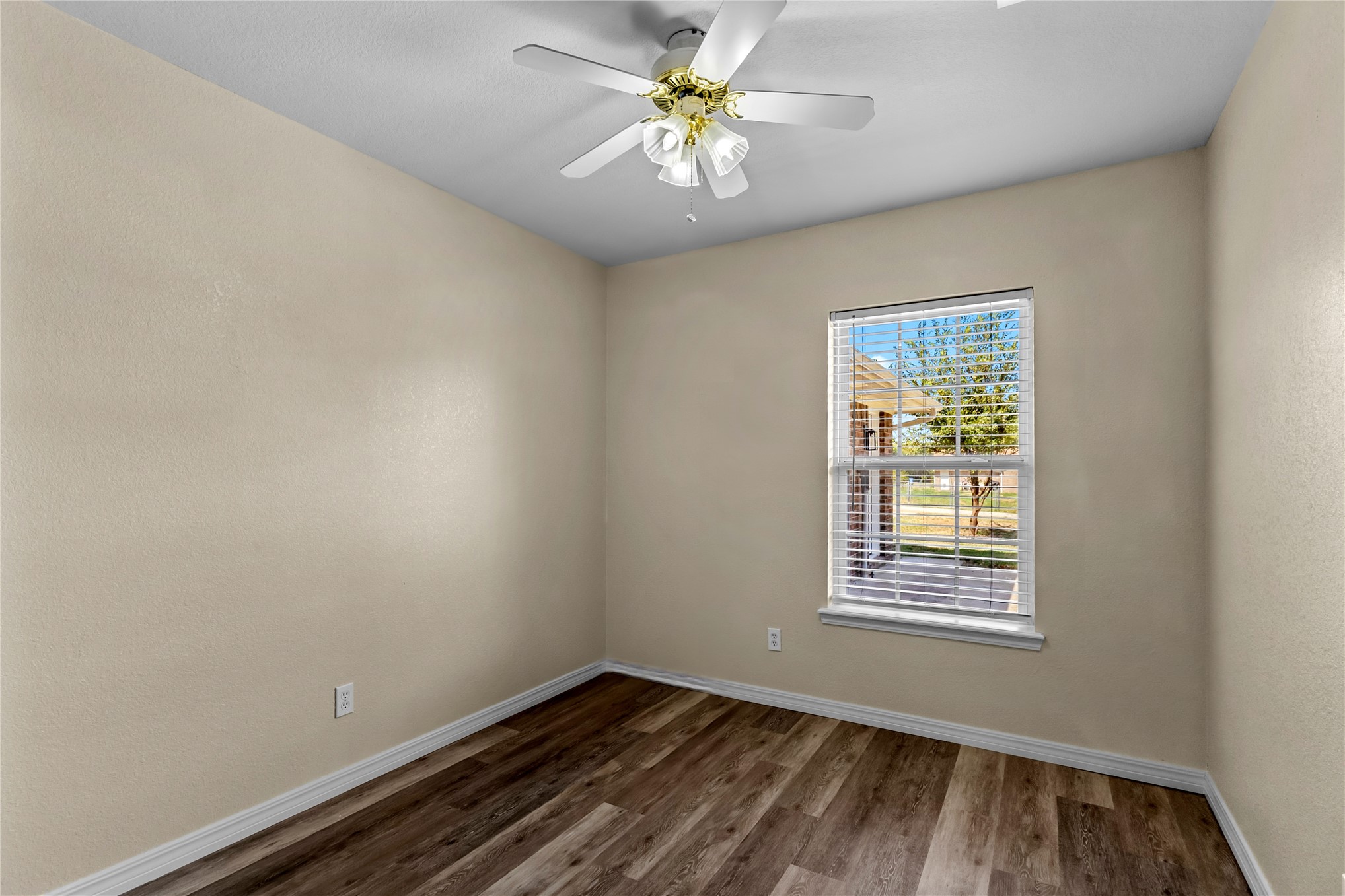 108285 Gar Place Property Photo 24