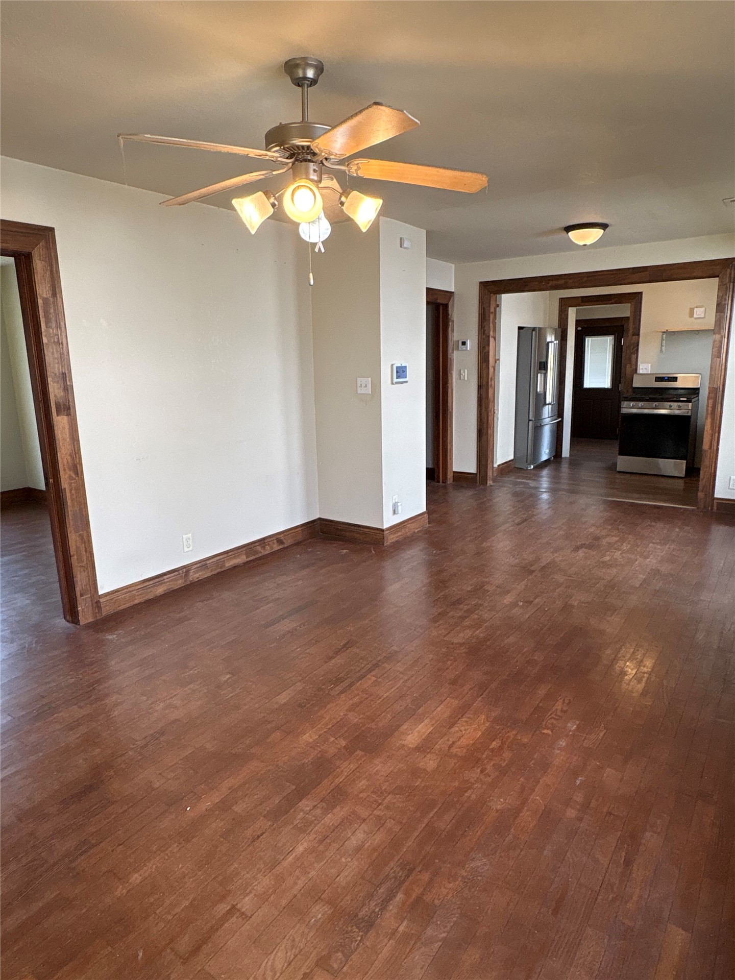 111 S Virginia Avenue Property Photo 6