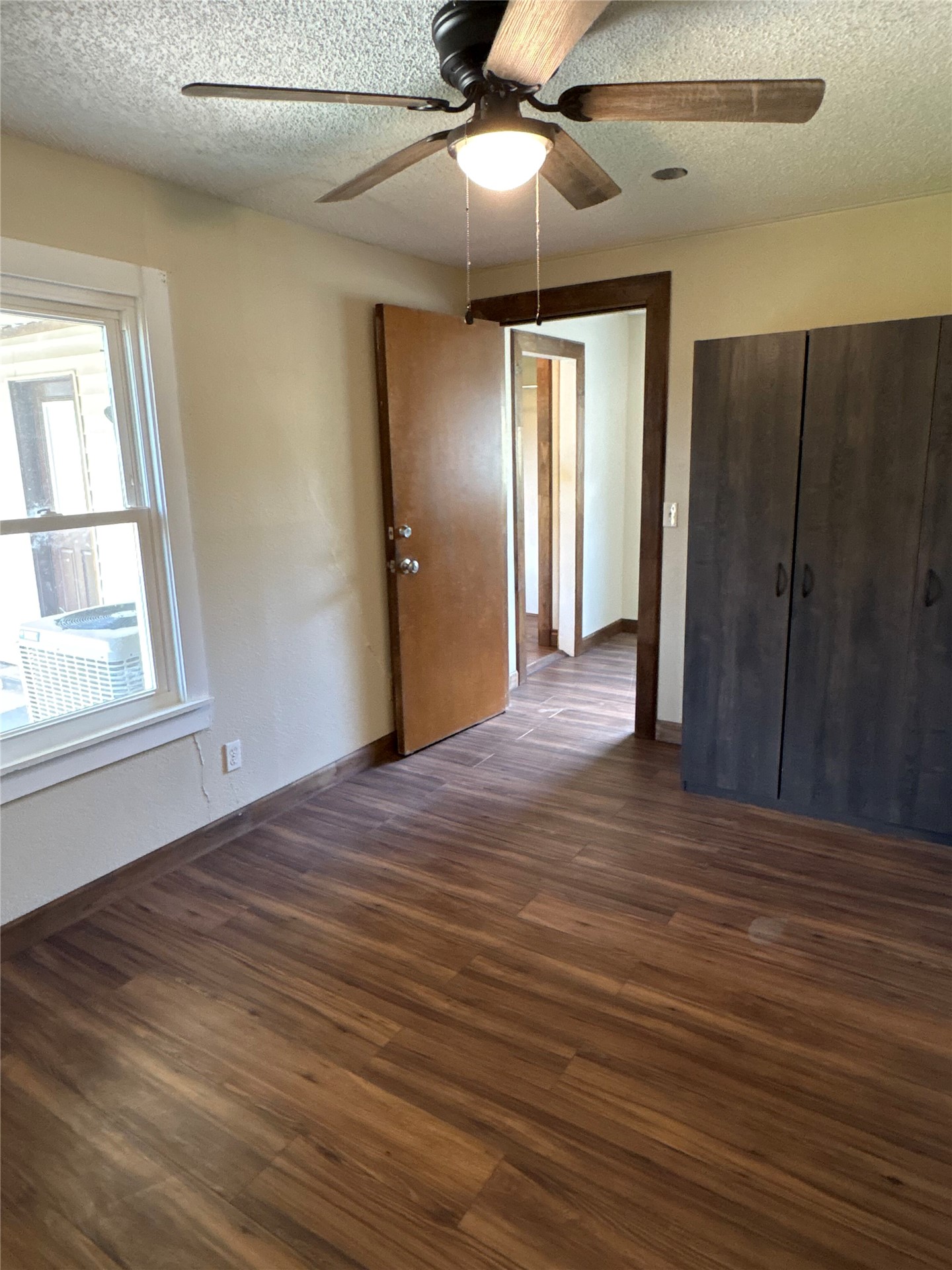 111 S Virginia Avenue Property Photo 17