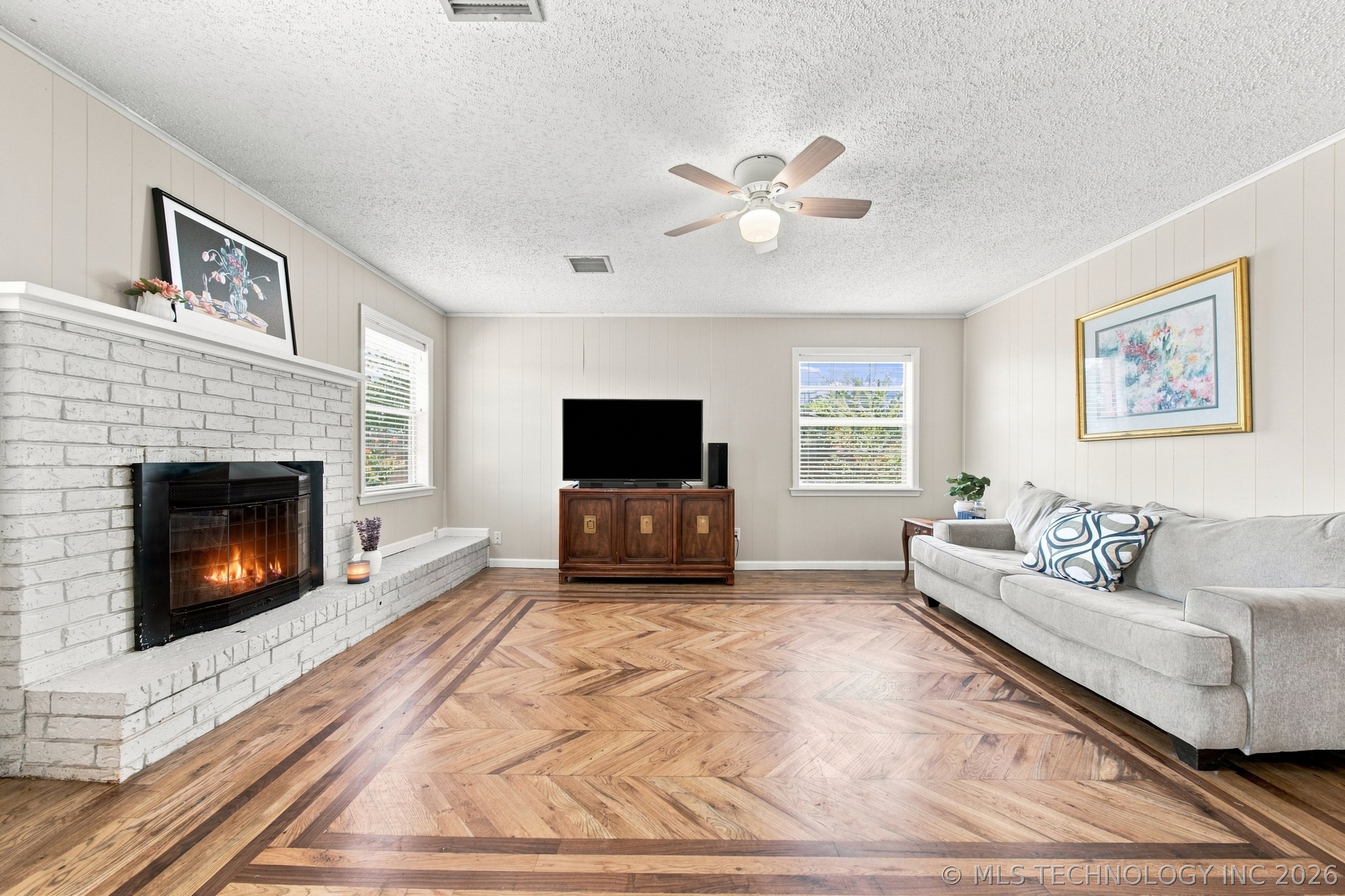 9021 E 56th Street Property Photo 5