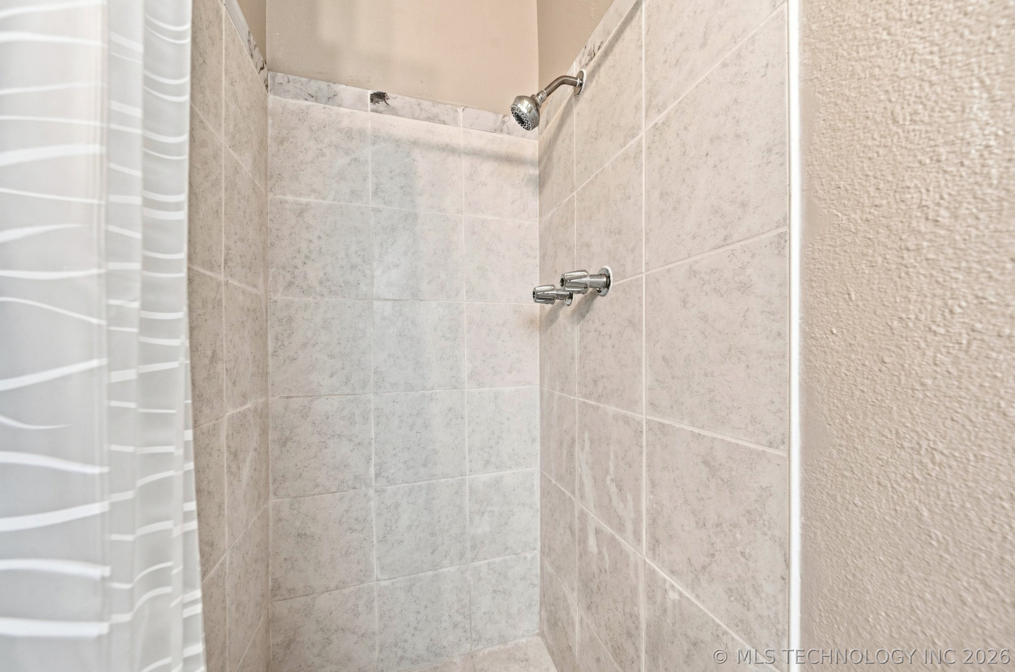 9021 E 56th Street Property Photo 21