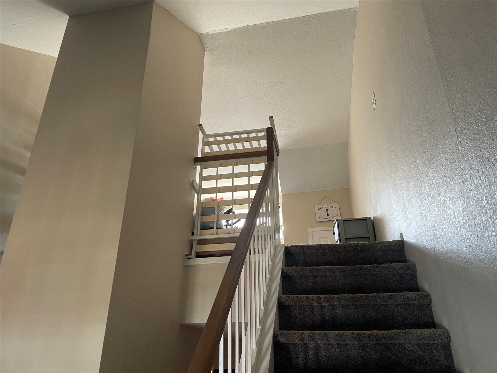 1802 E 66th Place F207 Property Photo 5