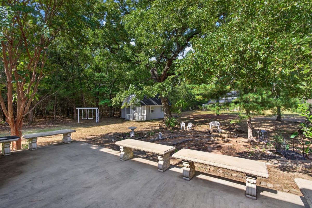 16607 Hwy 83 Property Photo 12