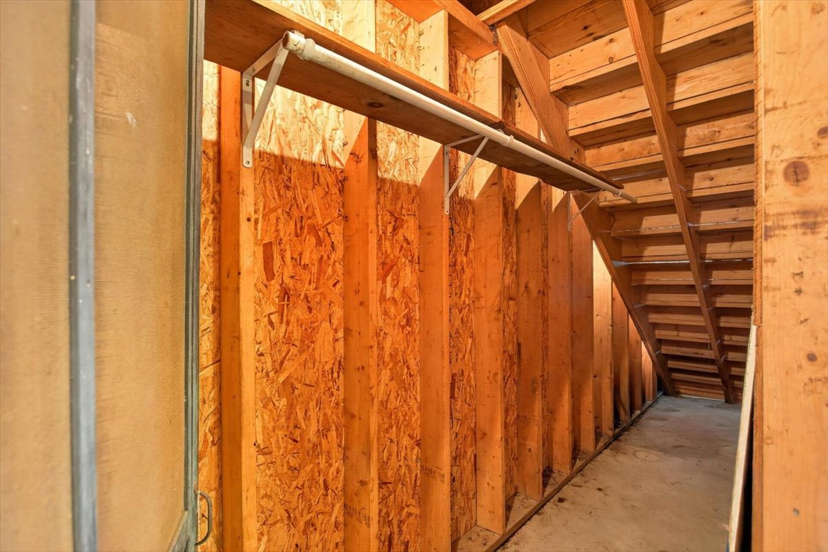 16607 Hwy 83 Property Photo 52