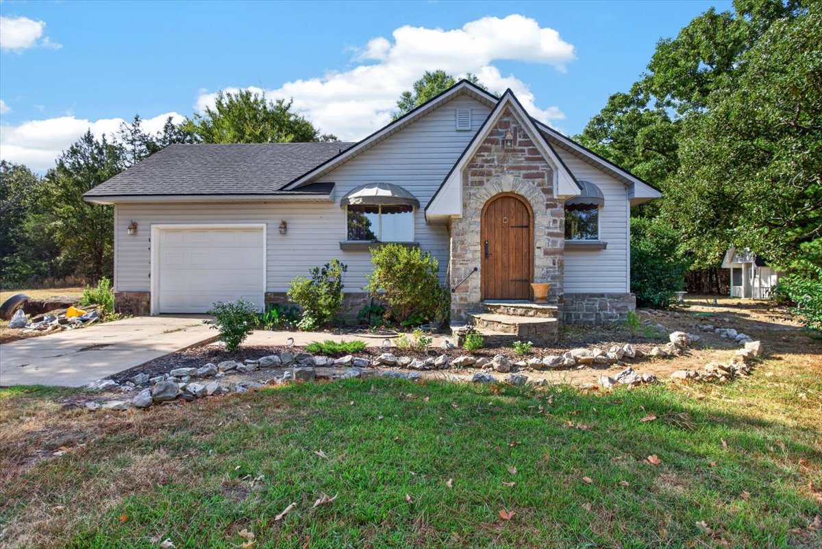 16607 Hwy 83 Property Photo 62