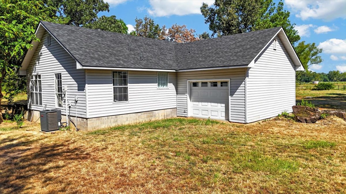 16607 Hwy 83 Property Photo 65