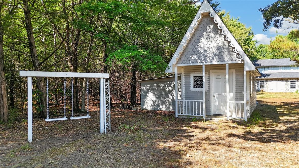 16607 Hwy 83 Property Photo 66