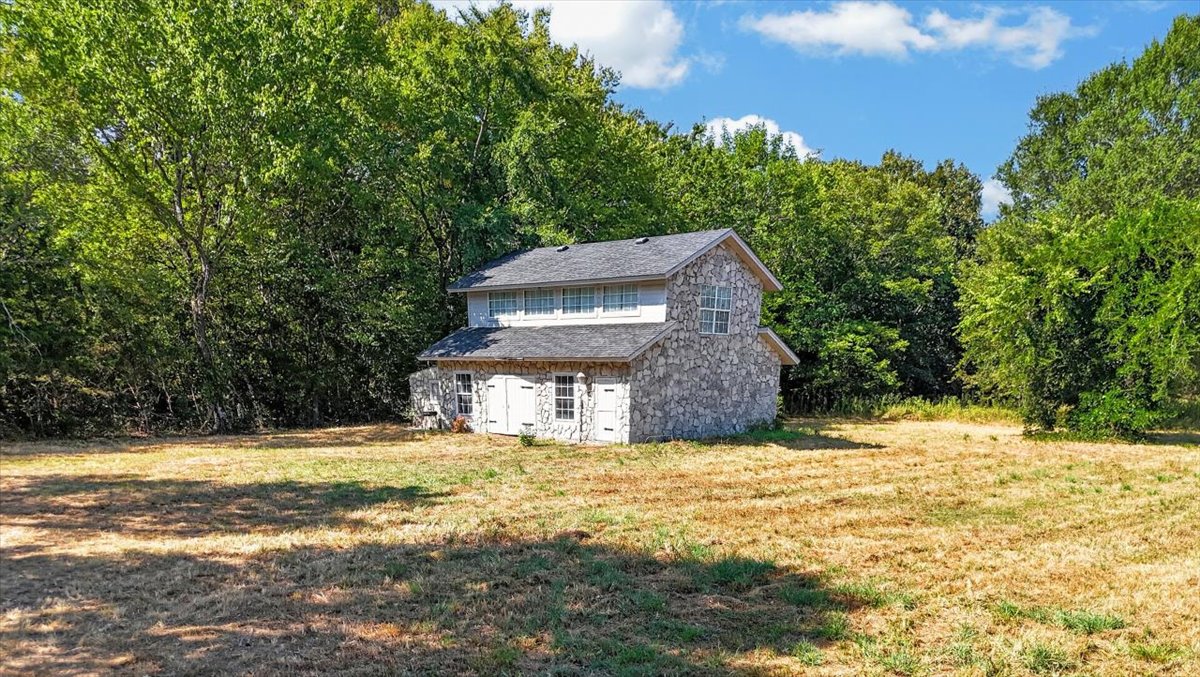 16607 Hwy 83 Property Photo 73