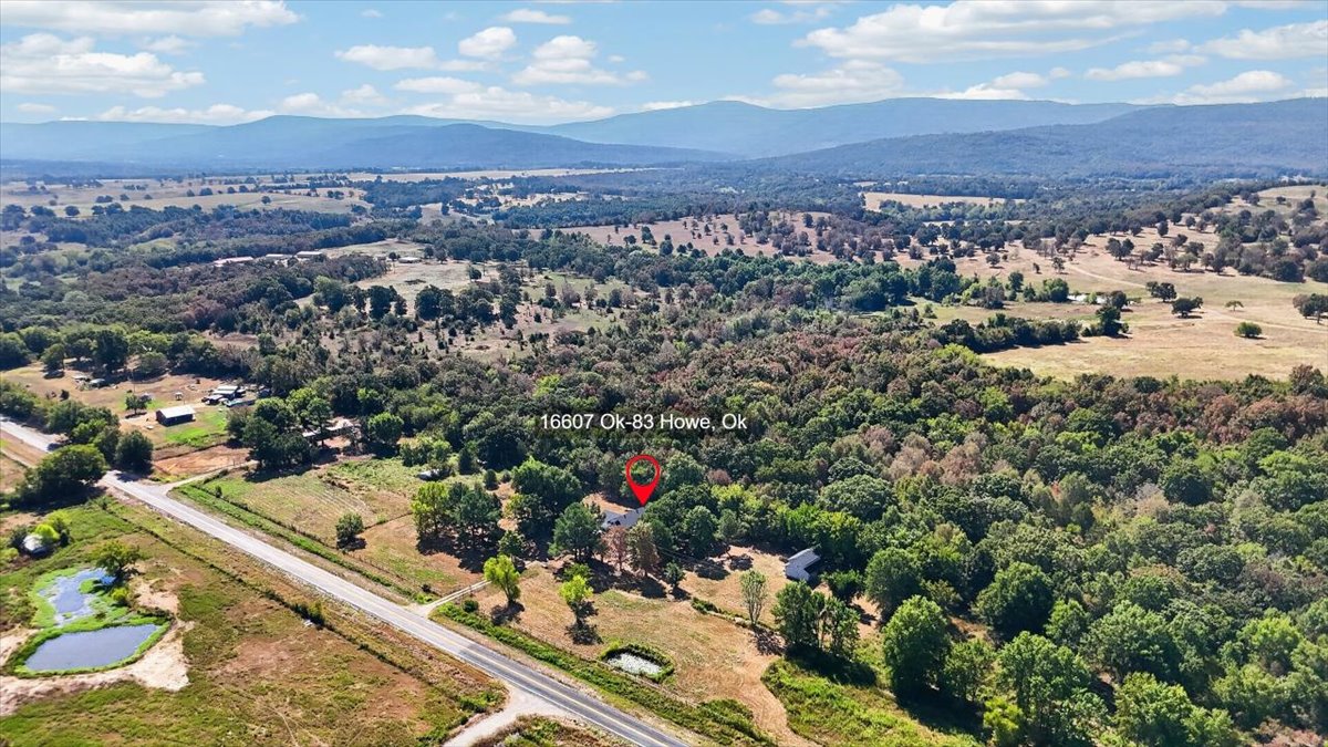 16607 Hwy 83 Property Photo 77
