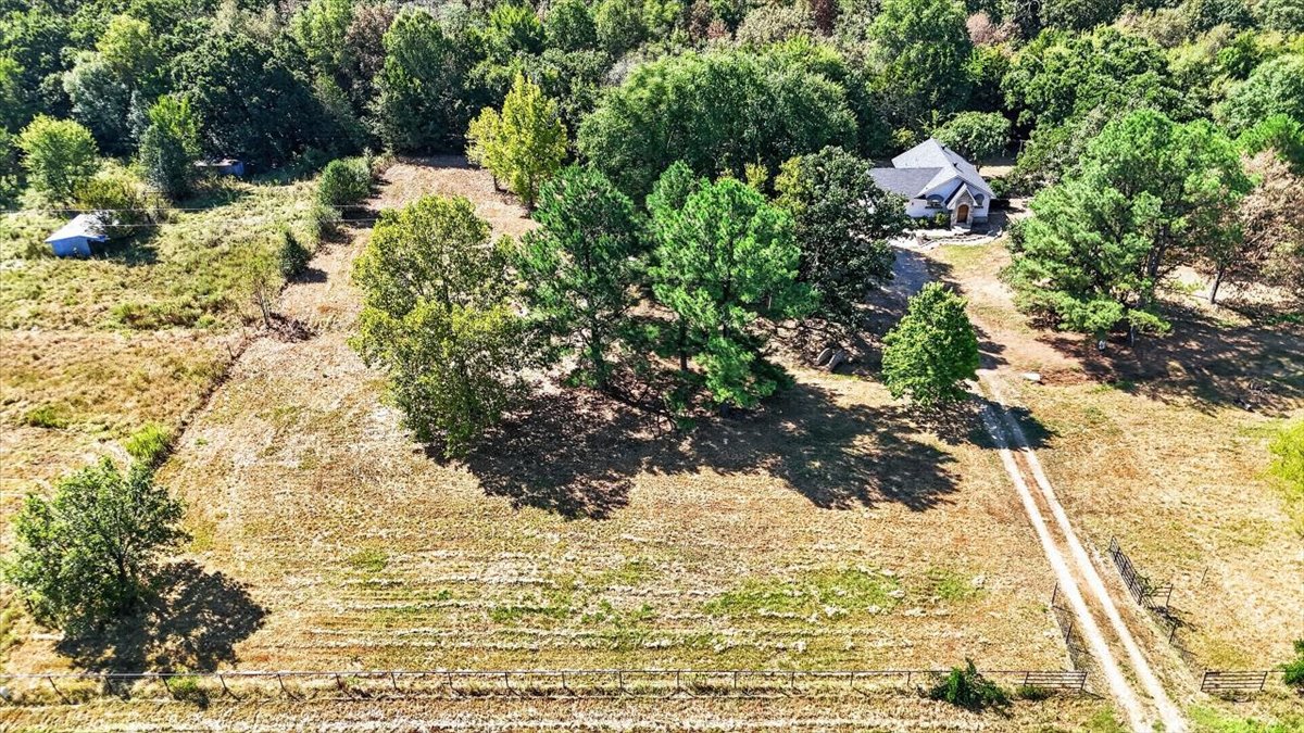 16607 Hwy 83 Property Photo 79