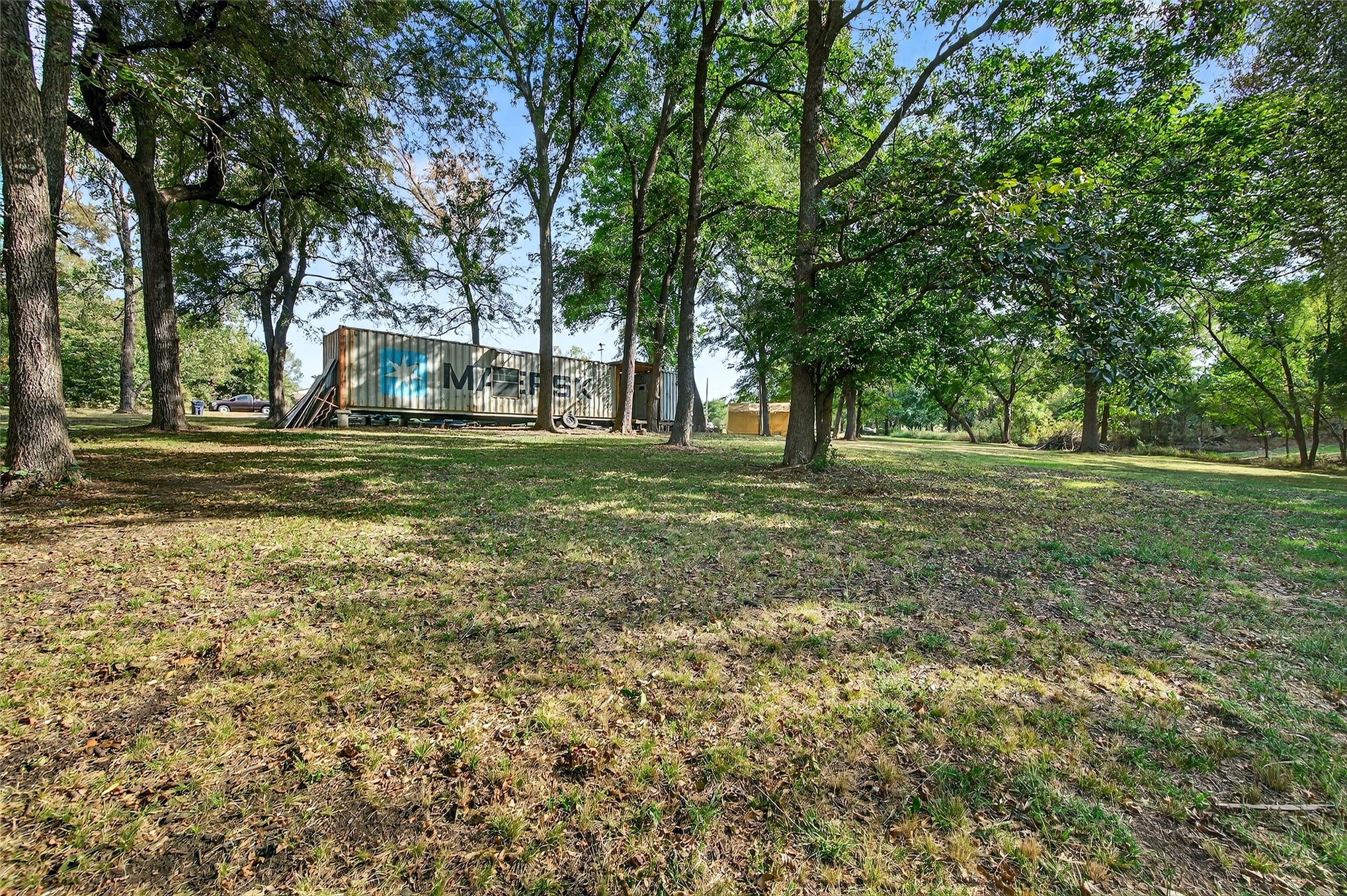 45 W Sophia Property Photo 42