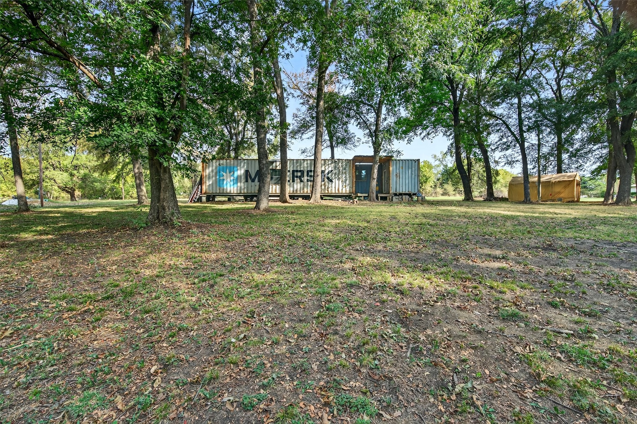 45 W Sophia Property Photo 44