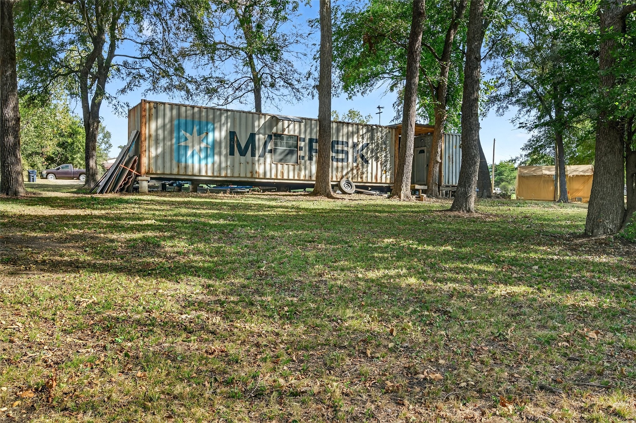 45 W Sophia Property Photo 45