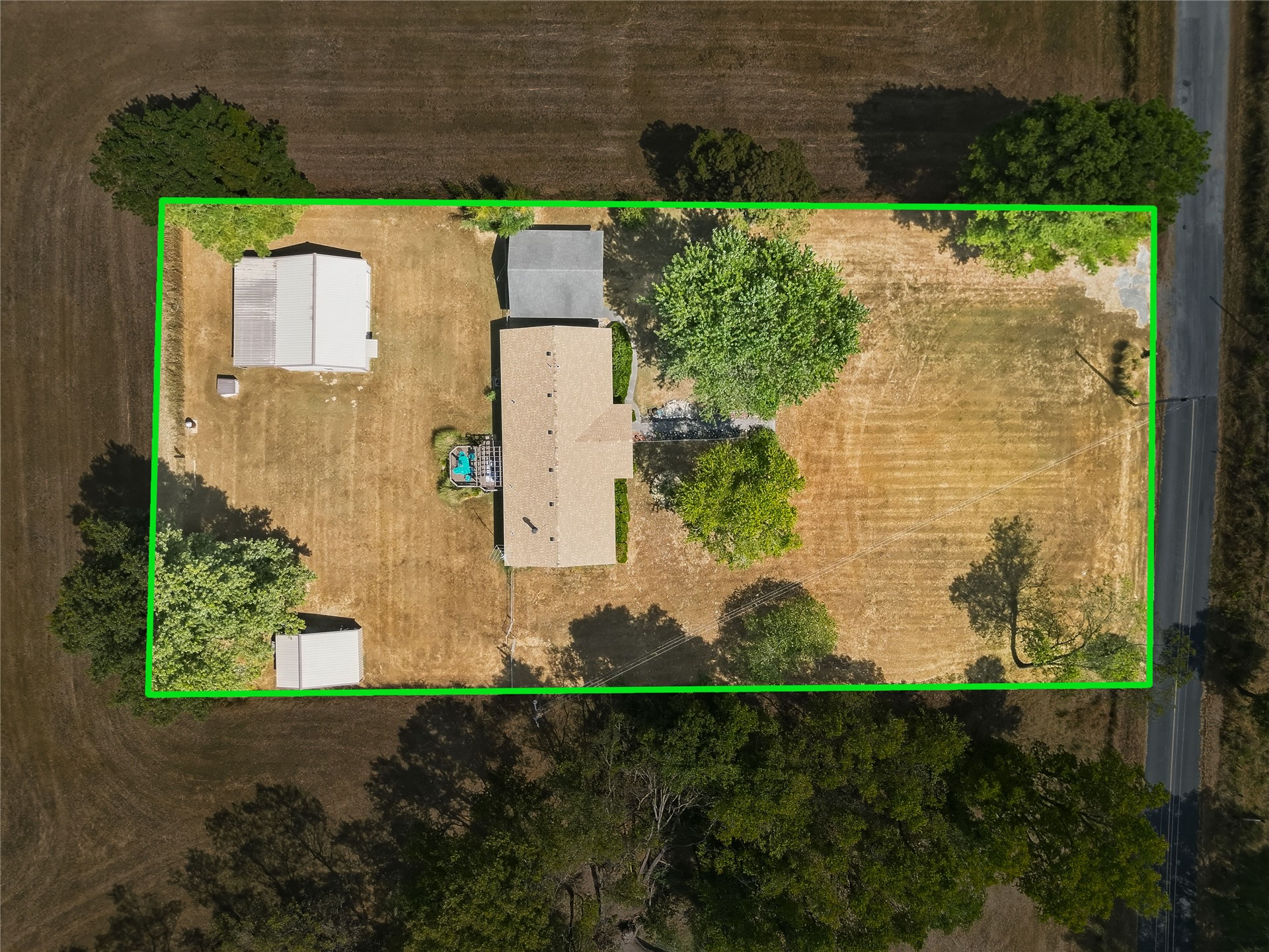 469833 E 740 Road Property Photo 21