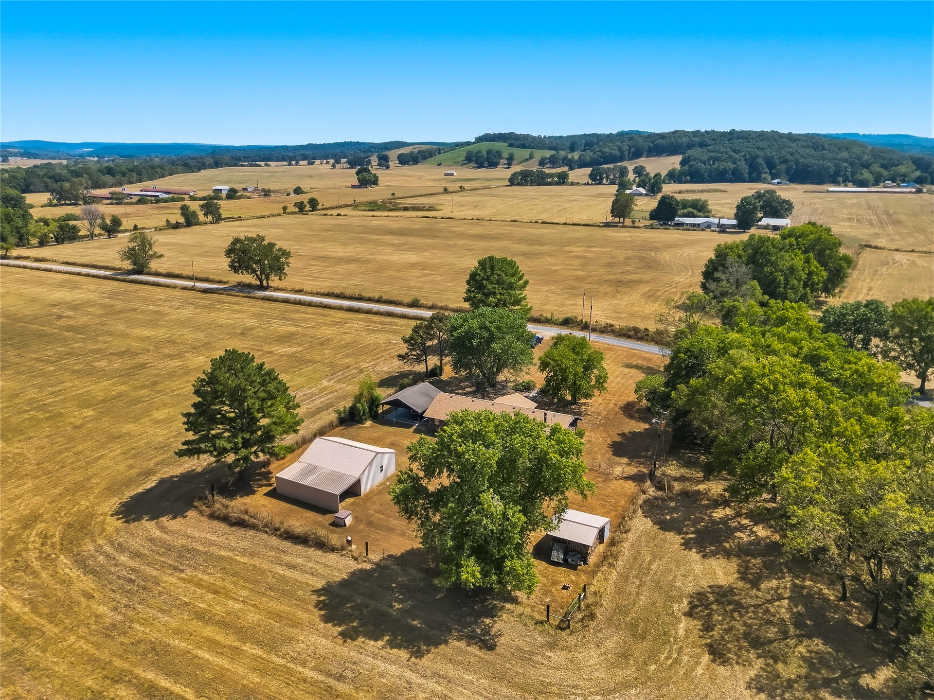 469833 E 740 Road Property Photo 24