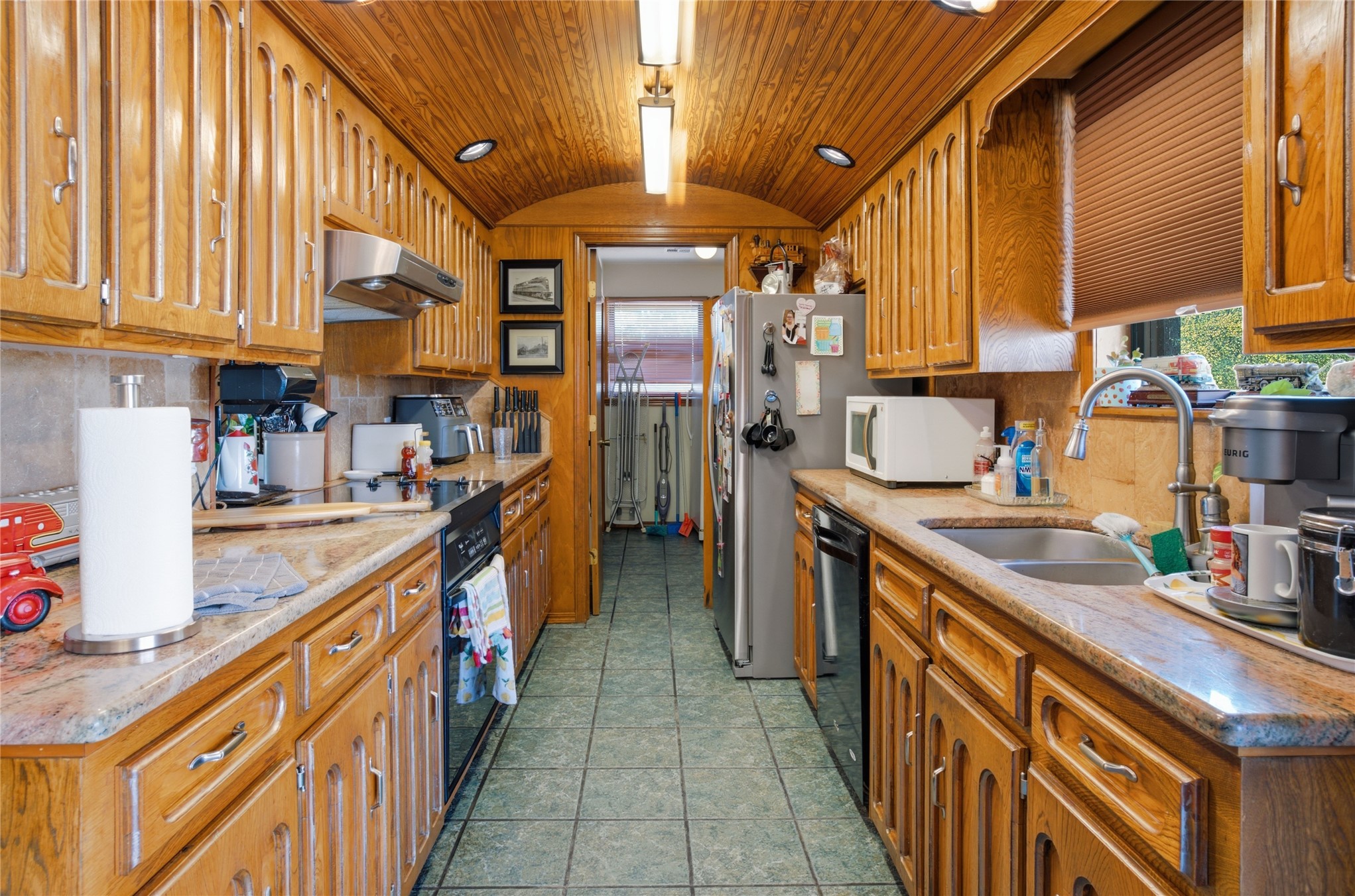 469833 E 740 Road Property Photo 44