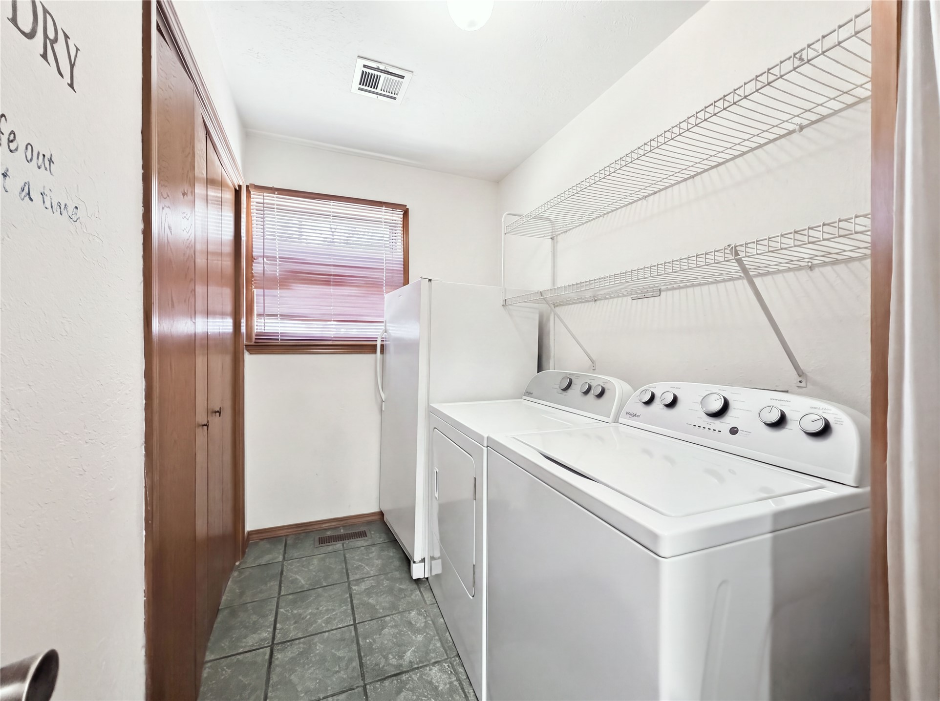 469833 E 740 Road Property Photo 47