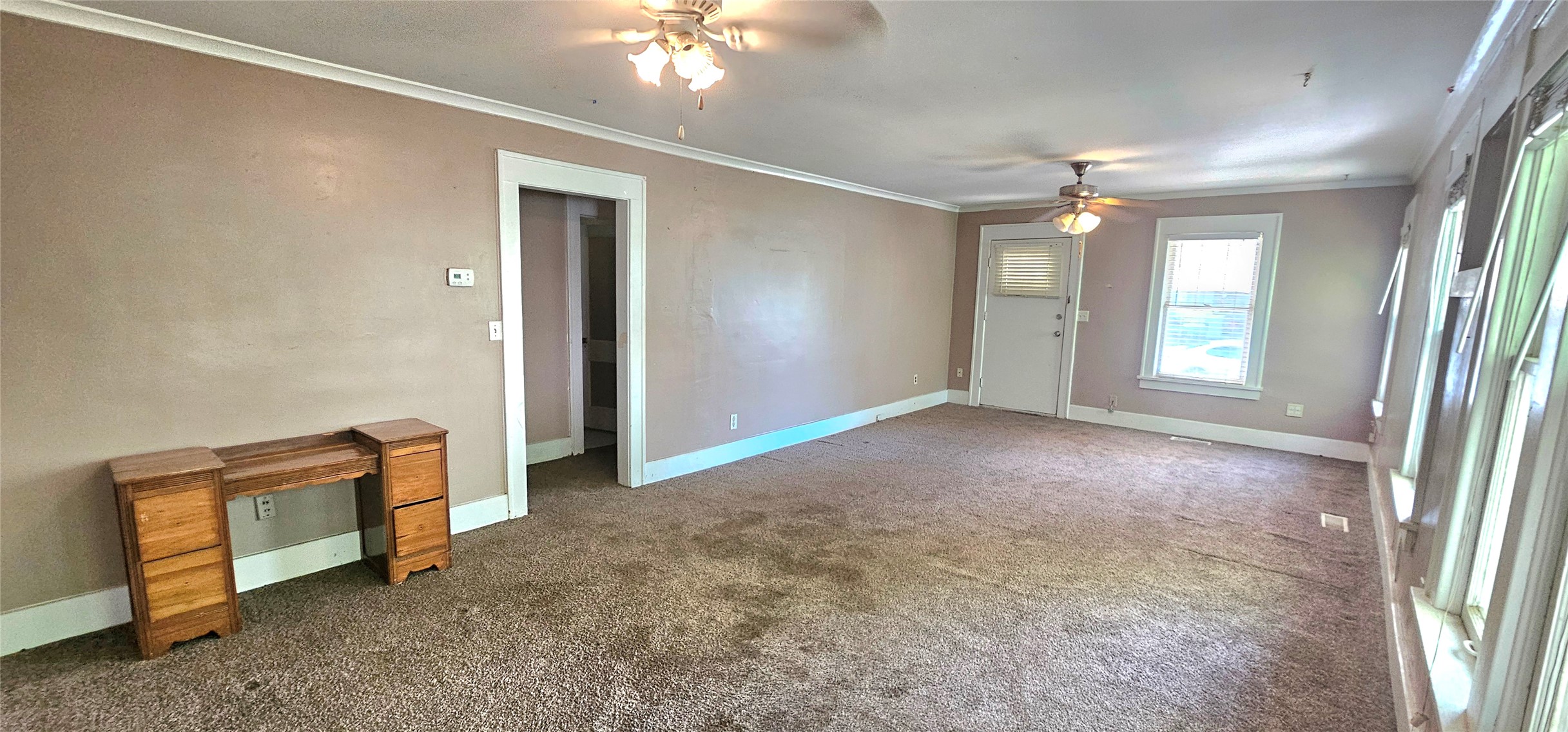 1135 S Quaker Avenue Property Photo 7