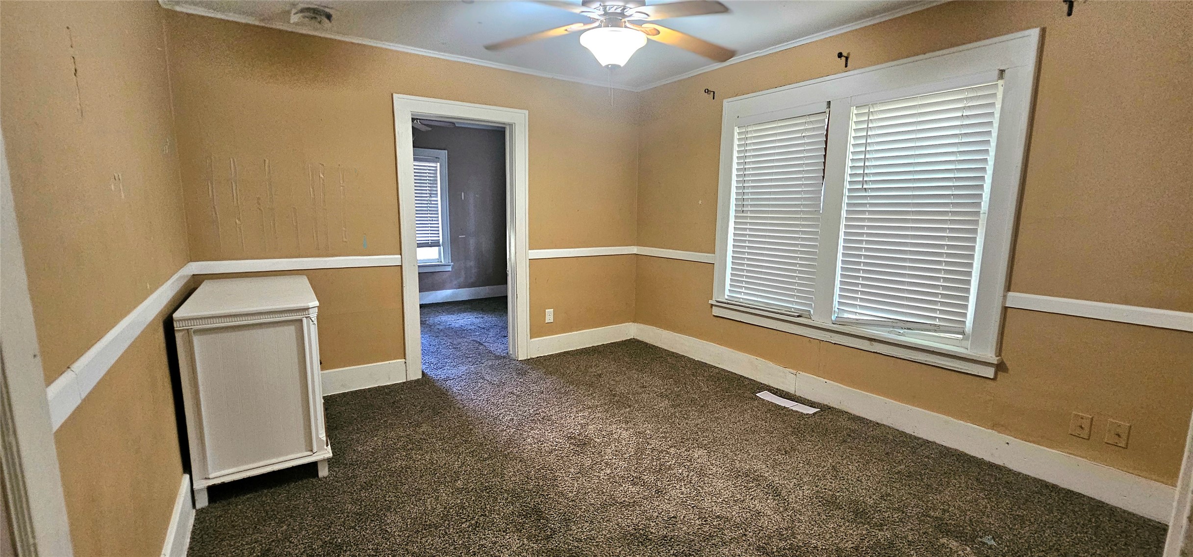 1135 S Quaker Avenue Property Photo 19