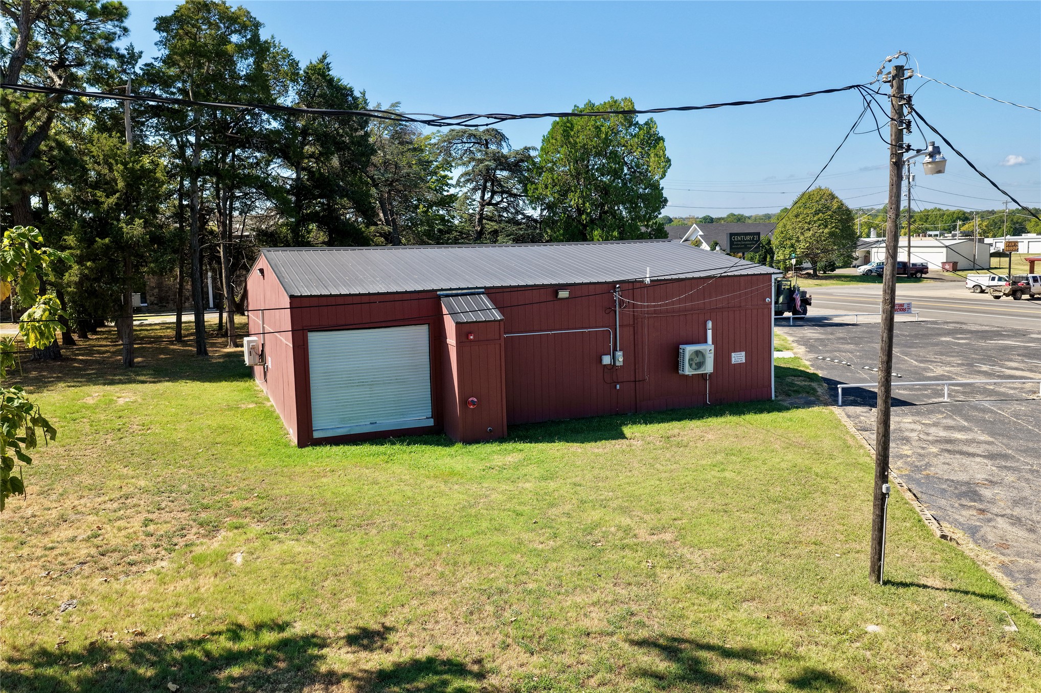 514 N Main Street Property Photo 5