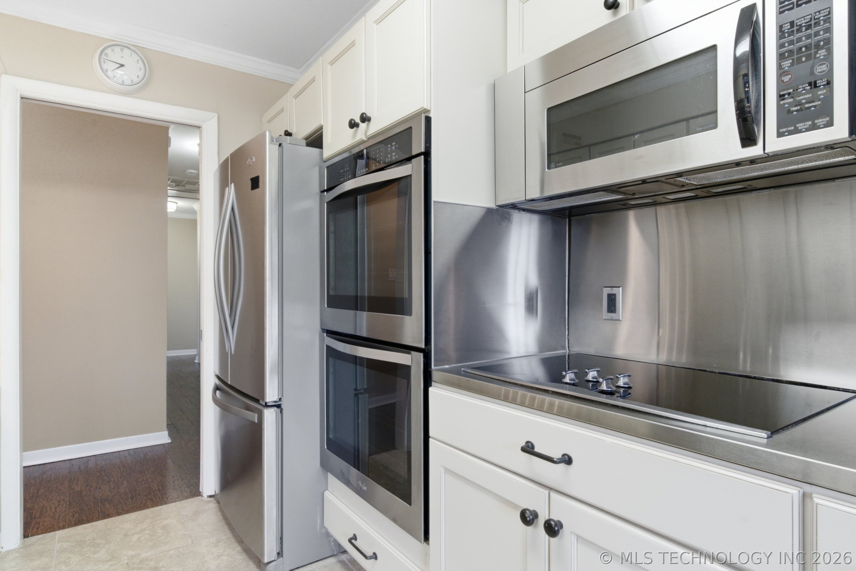 5710 E 44th Street Property Photo 13