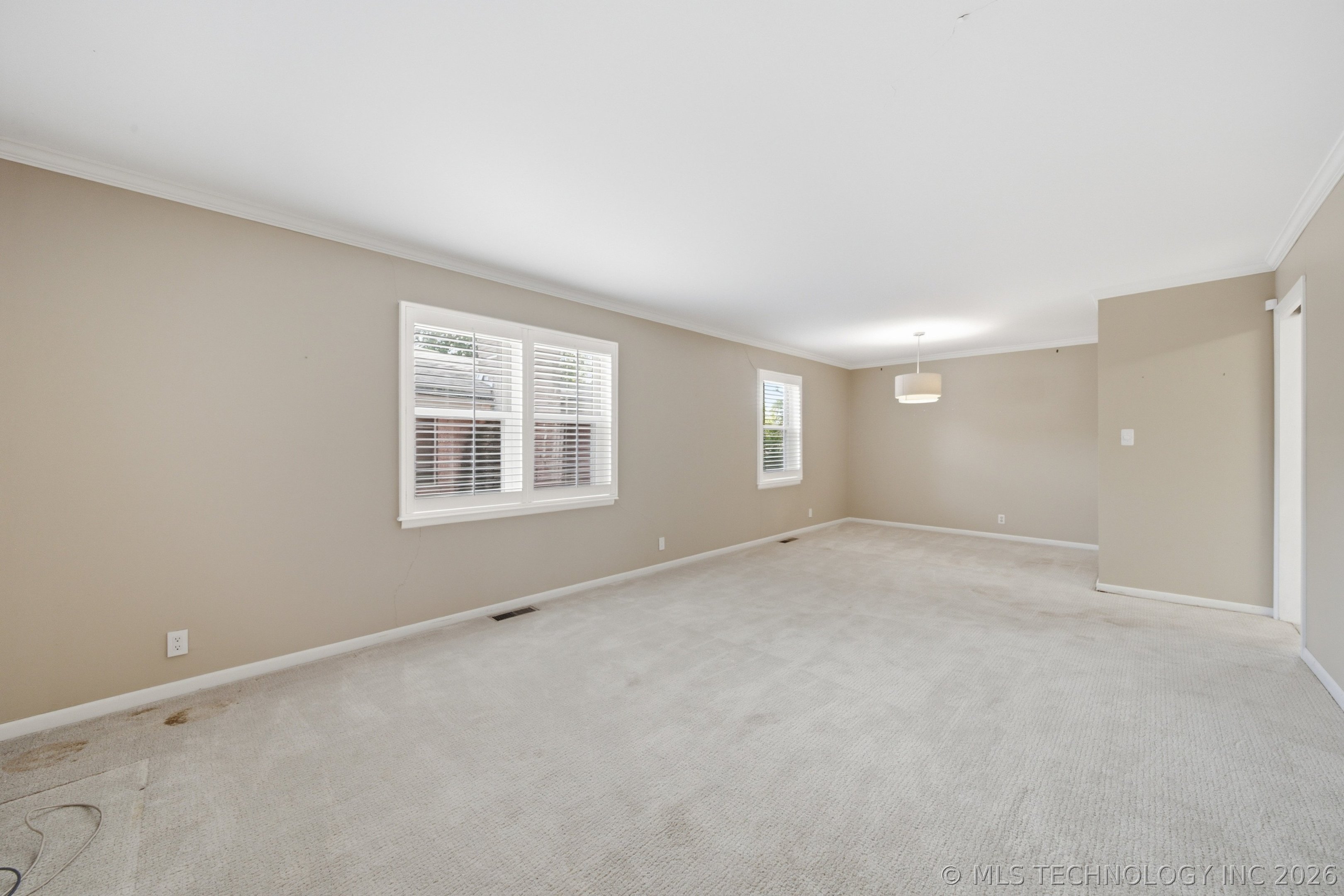 5710 E 44th Street Property Photo 17