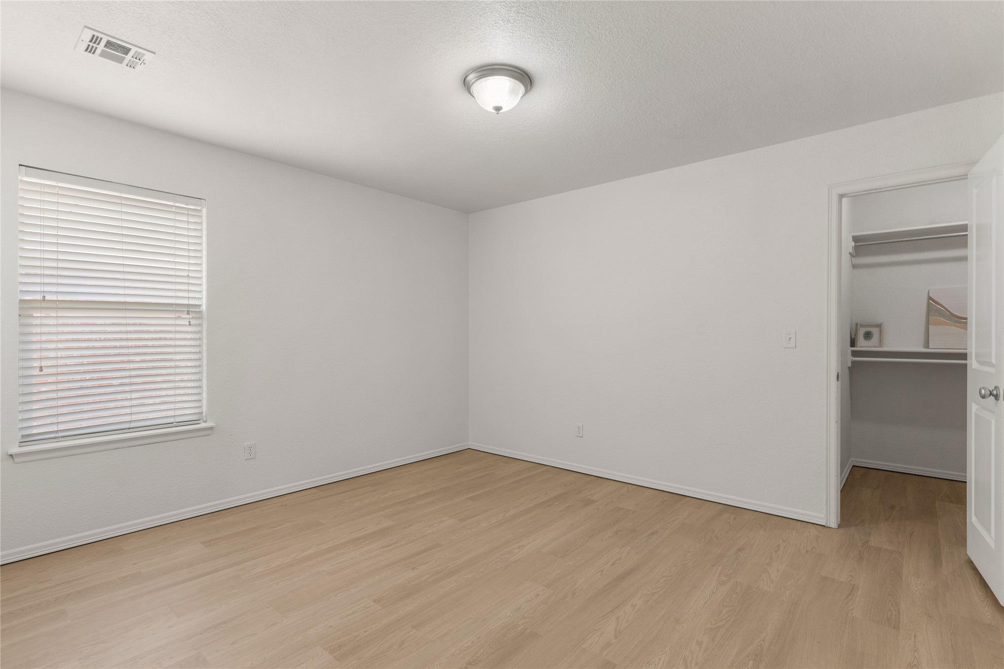 9020 N 157th East Avenue Property Photo 27