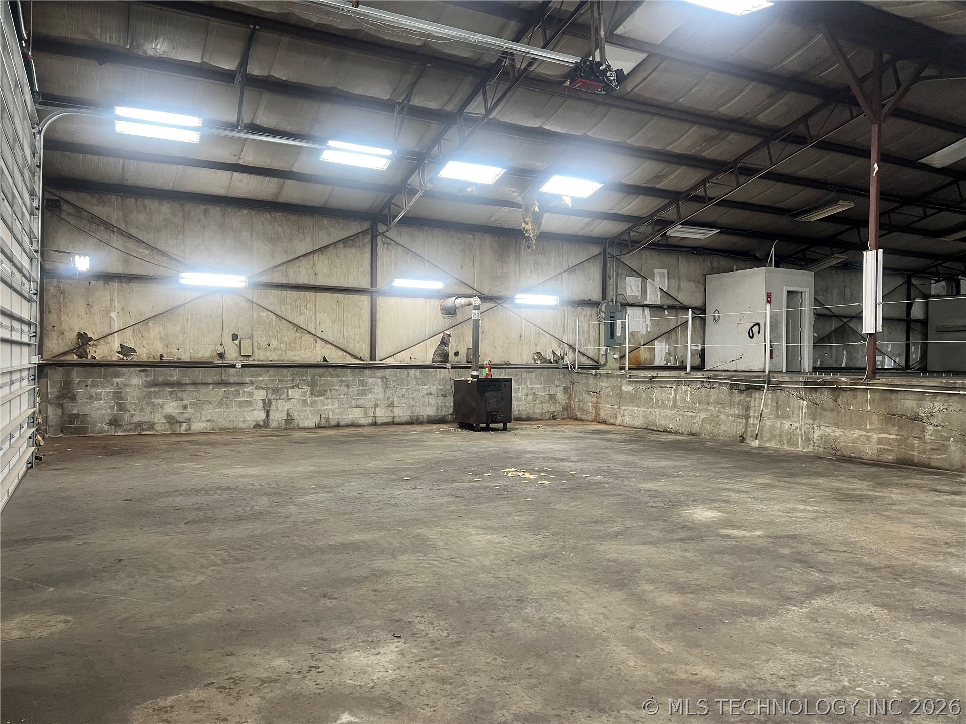 3637 State Highway 51b Highway Property Photo 6