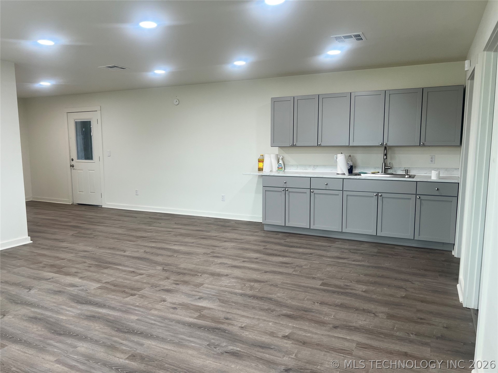 3637 State Highway 51b Highway Property Photo 10