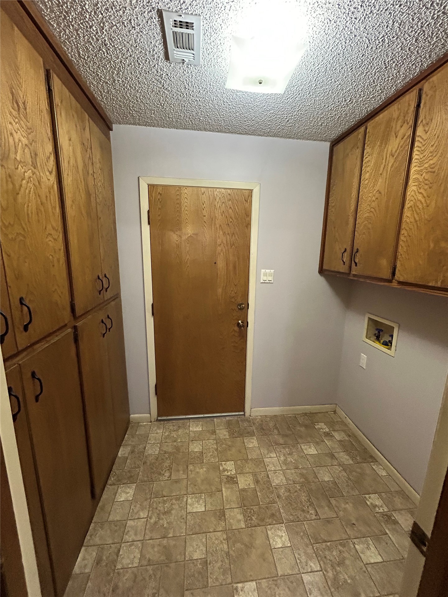 859 Bryan Road Property Photo 30
