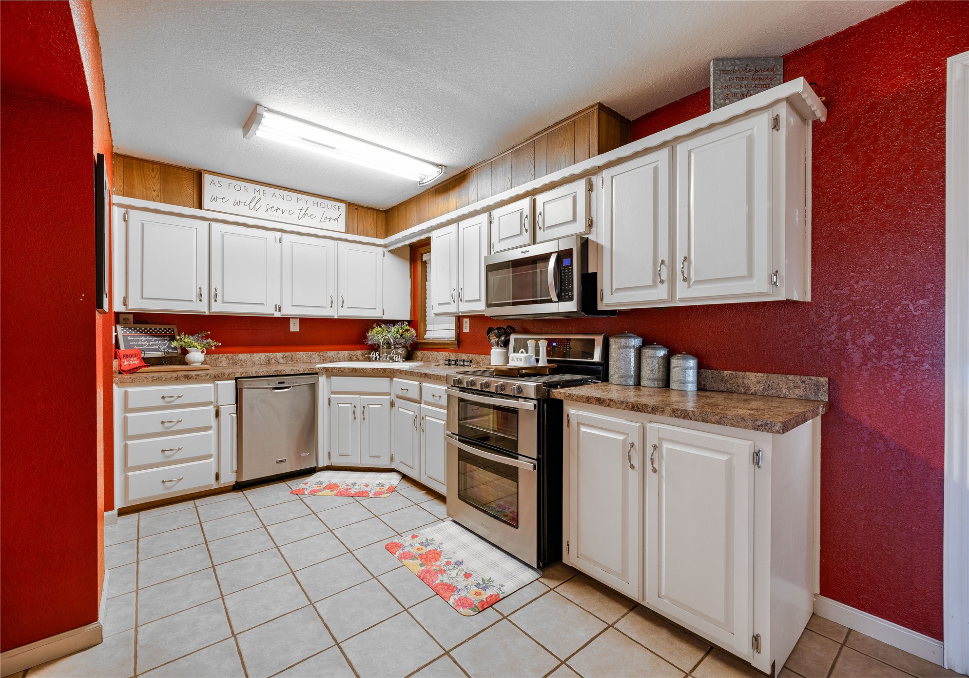 410485 E 1910 Road Property Photo 11