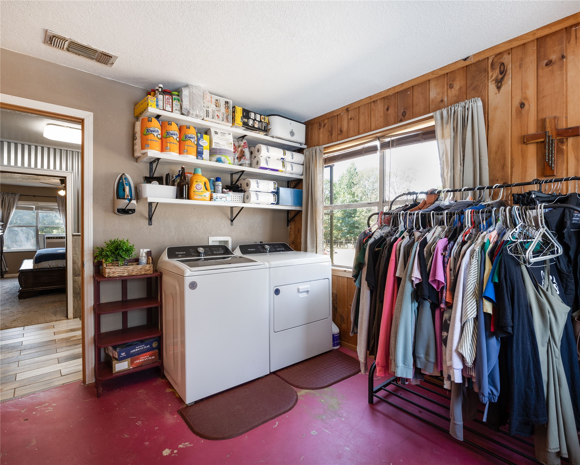 410485 E 1910 Road Property Photo 29