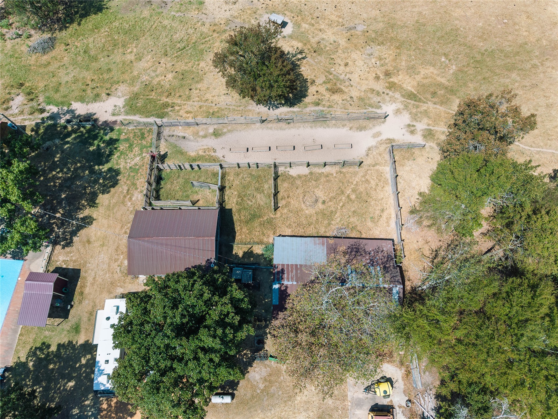 410485 E 1910 Road Property Photo 47