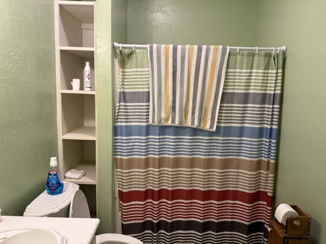 425 Sw I Property Photo 3