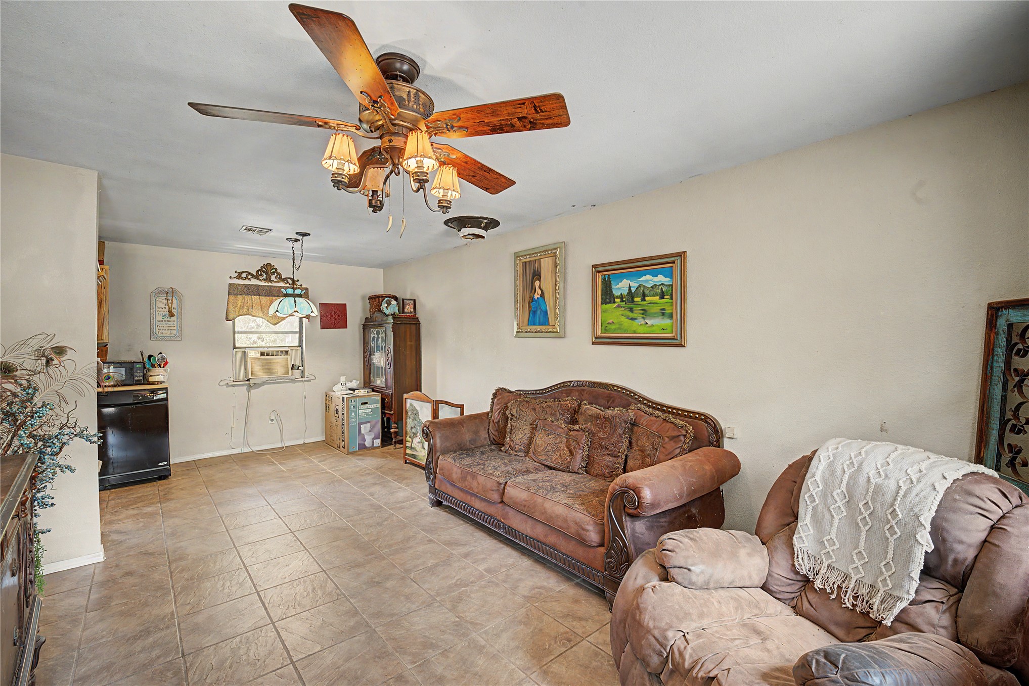 30066 W County Road 1343d Property Photo 5