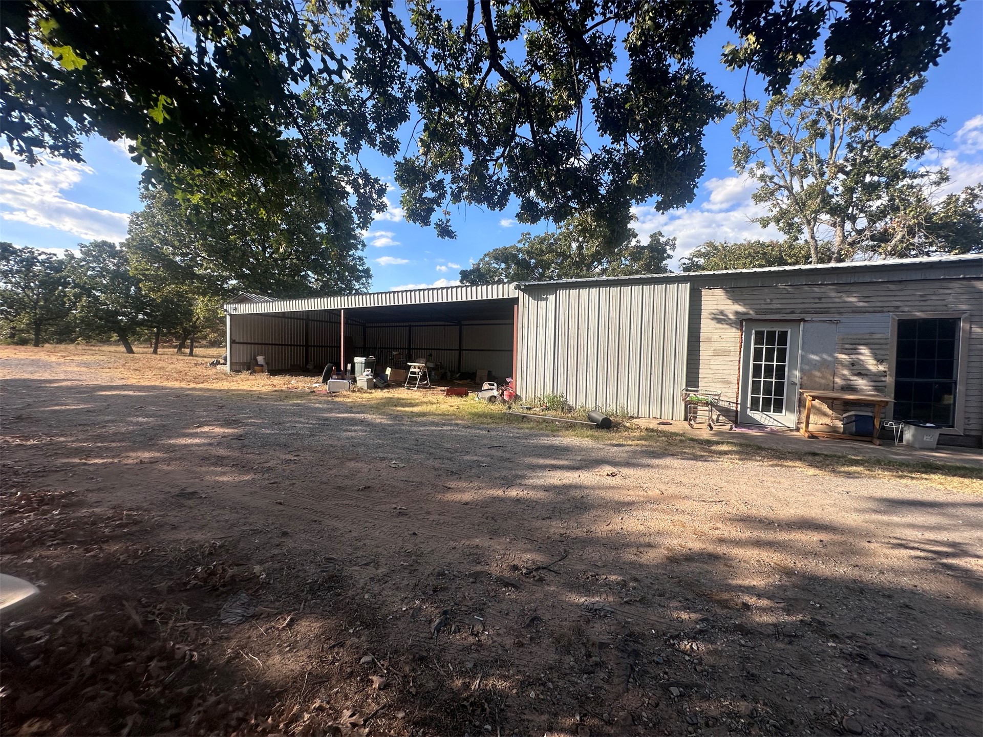 17031 3880 Property Photo 12
