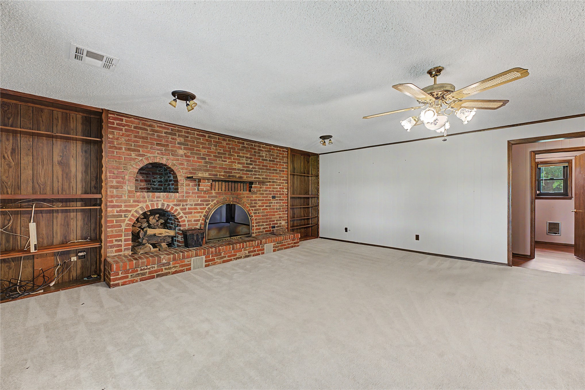 267 County Road 3013 Property Photo 4